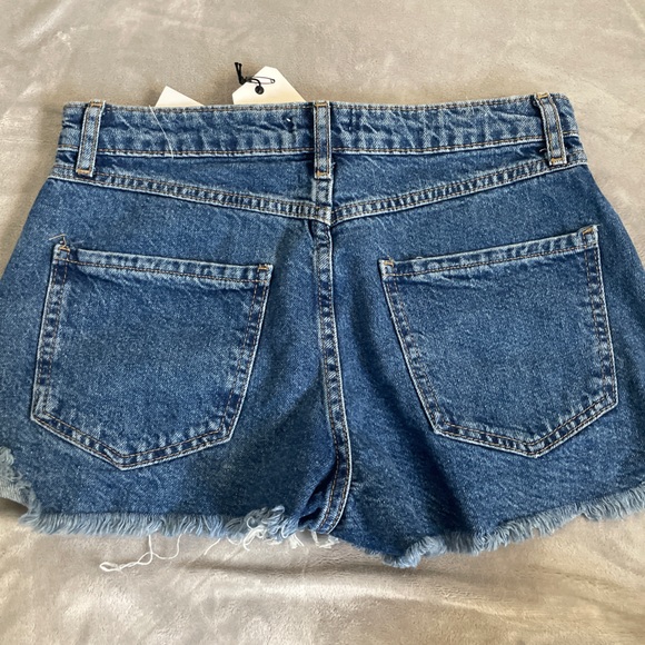 FOREVER 21 JEAN SHORTS - Picture 2 of 4